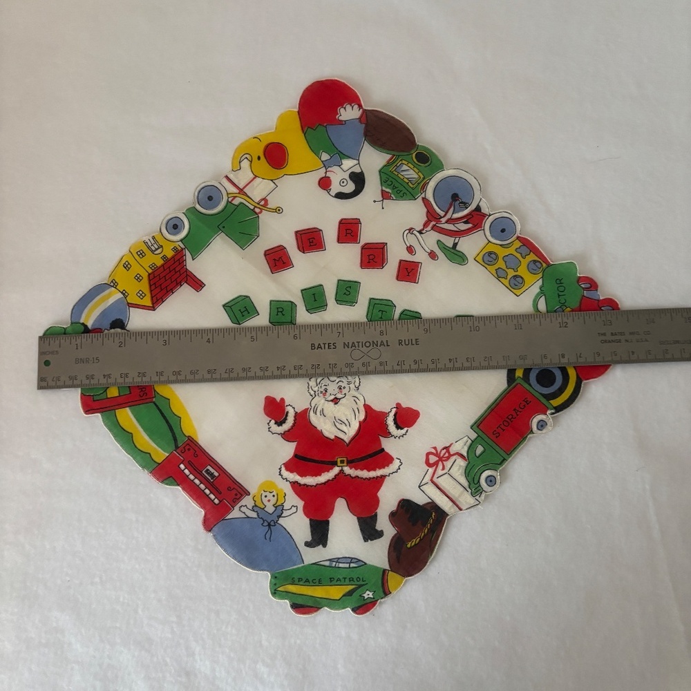Vintage Christmas Santa Toys, Space Patrol Cotton Die-Cut Doily handkerchief - Picture 6 of 10